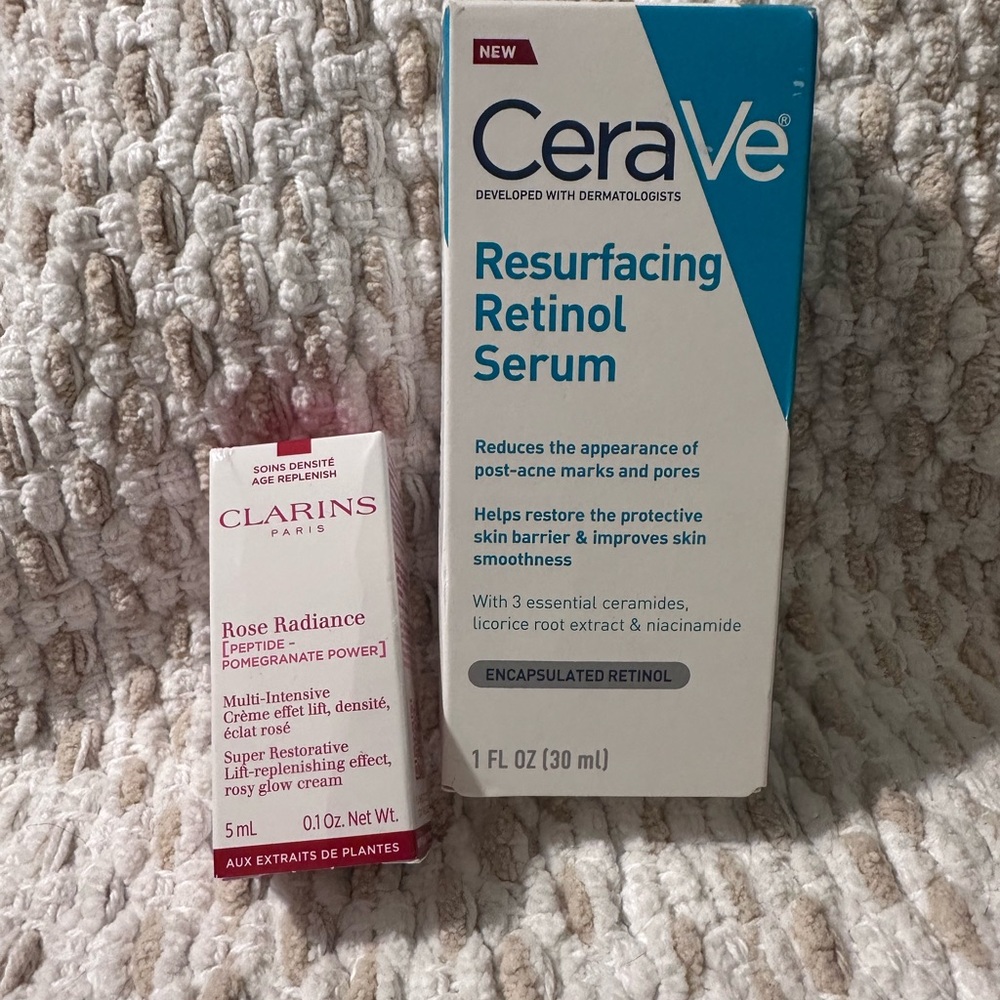 rave Resurfacing Retinol Serum - White and Blue